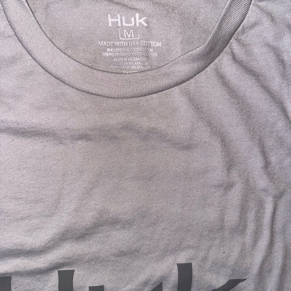 Huk t-shirt - Picture 2 of 3